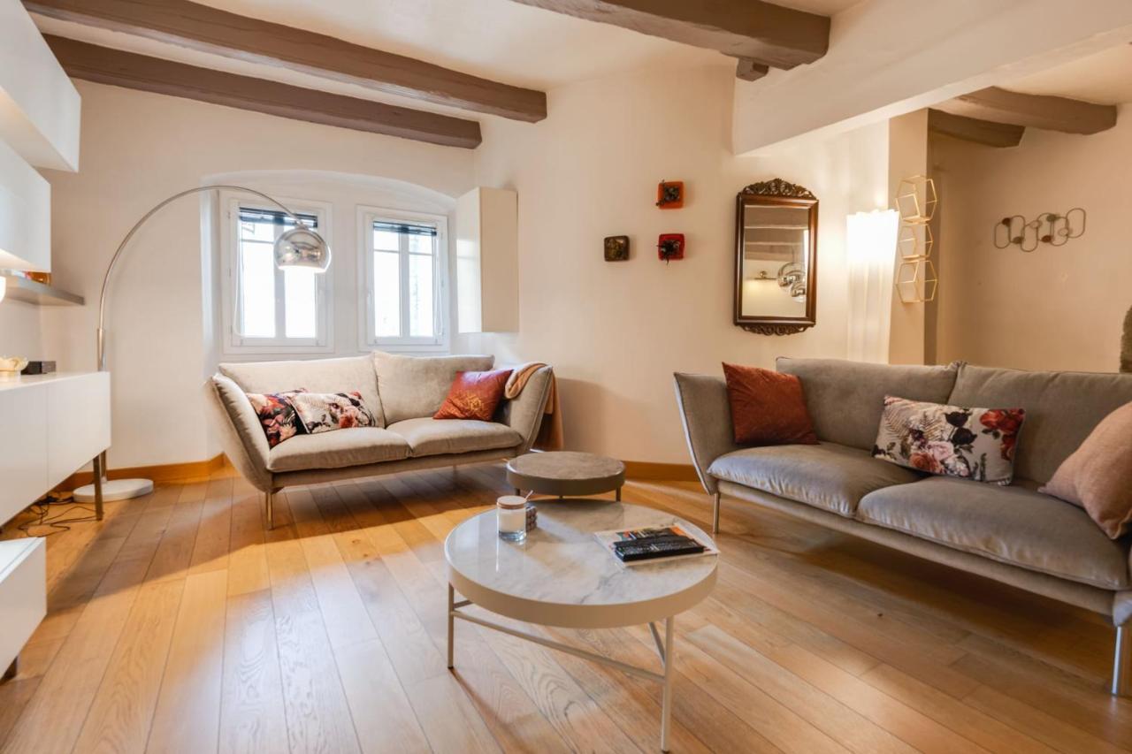 La Tour Du - Bel En Plein Coeur D'annecy Appartement *